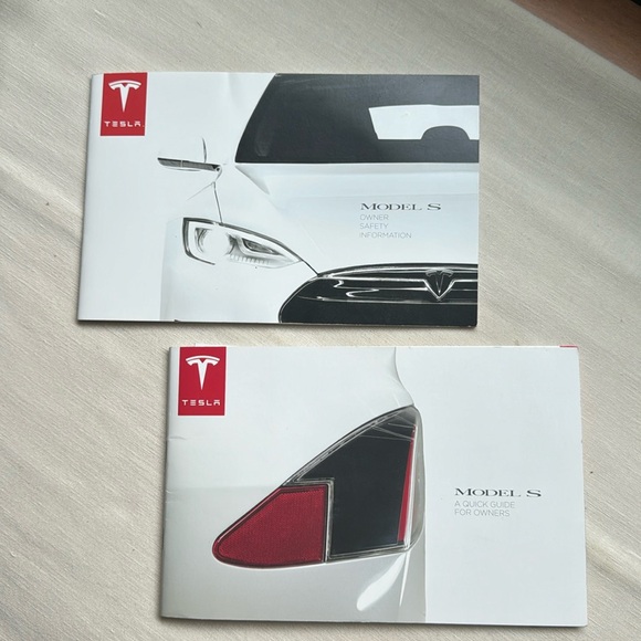 2013 TESLA MODEL S QUICK GUIDE SET - Picture 2 of 5